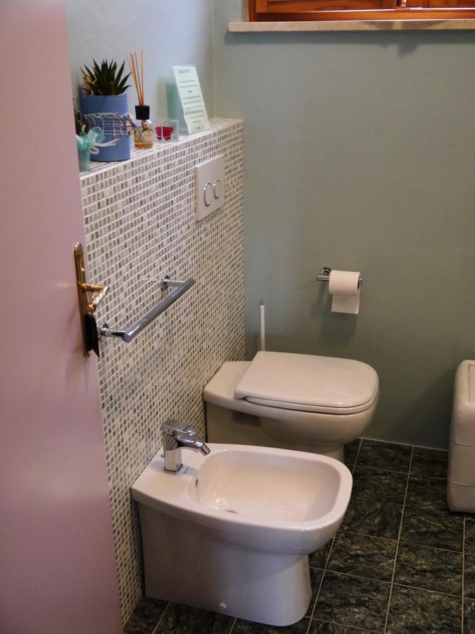 Ostra B&B Le Dive מראה חיצוני תמונה